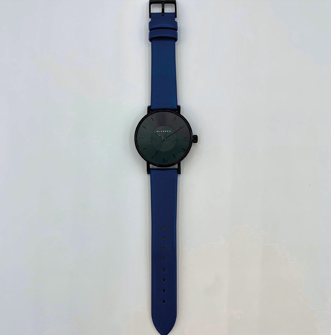 KLASSE14 / Volare Dark Metal with Mesh Strap 42mm